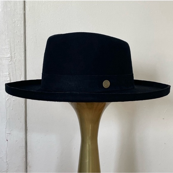 Black Wide Brim Fedora Hat - Picture 1 of 5